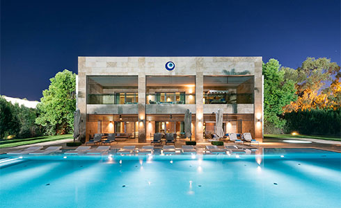 Regnum Carya Magazin Tiarra Villa Card