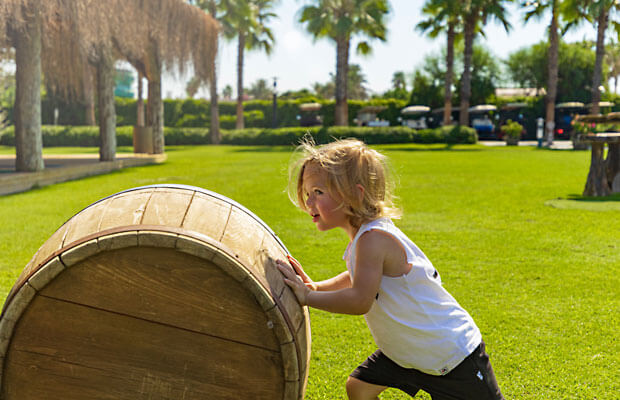 Antalya Hotels | Regnum Carya | Kids | Event