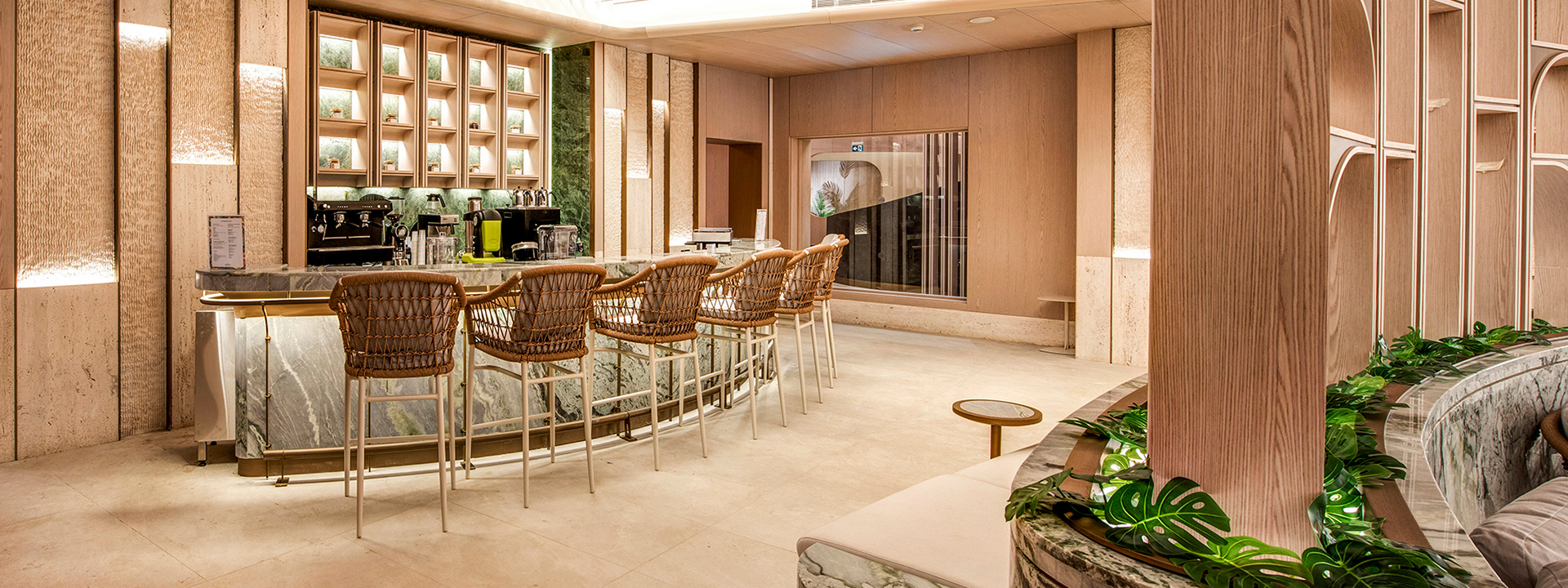 REGNUM THE CROWN REVIVE WELLBEING 08 Banner