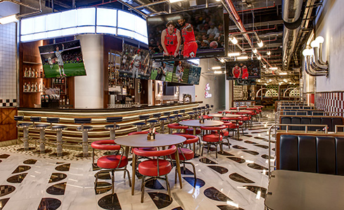 REGNUM THE CROWN CHUBBYS 01 Card 490X300