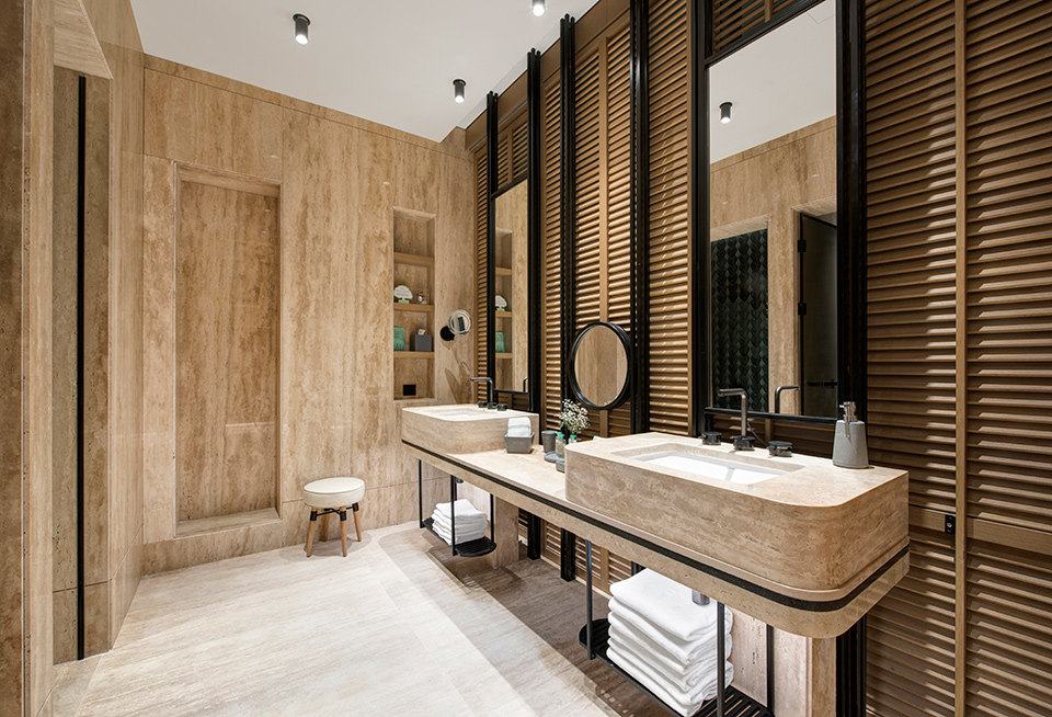 Regnumthecrown Amberlagoonsuite Bathroom 18 Slider 6