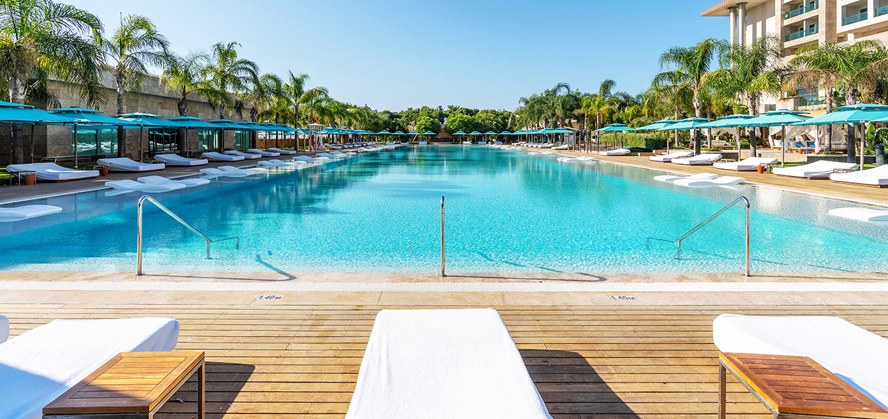 Regnumcarya Acvitiypool 02 Slider